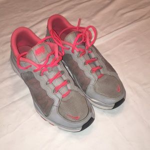 Women’s Nike Sneakers-Size 8